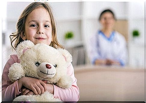 Little girl hospitalized with teddy bear