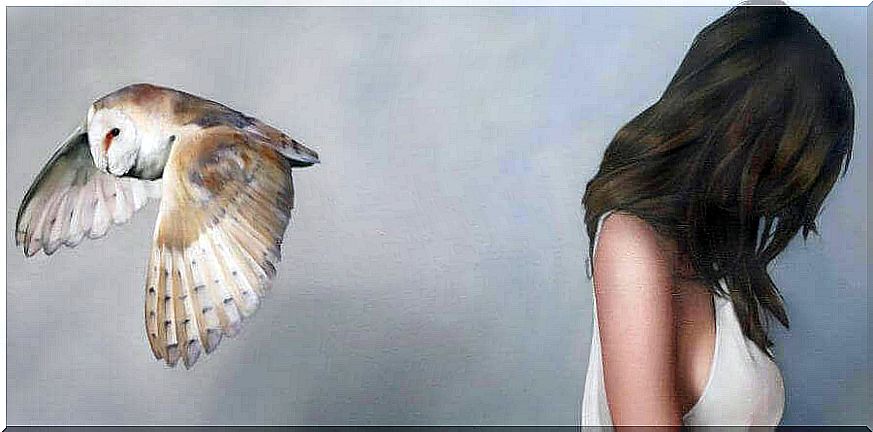 woman-with-an-owl-beside