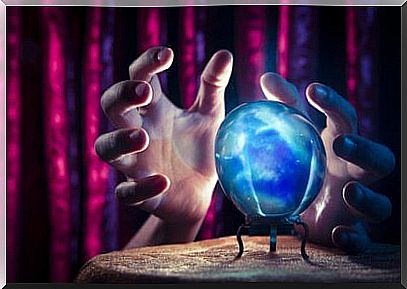 hands and magic ball